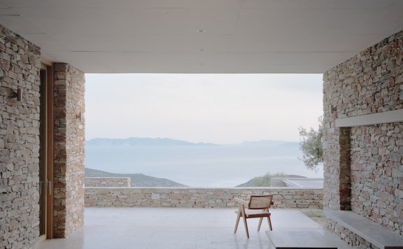 希腊 Sifnos Fysika 住宅|隐于梯田之下的极简建筑设计