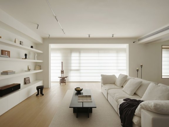 Zouhe Space Design 设计的极简住宅 Su Residence